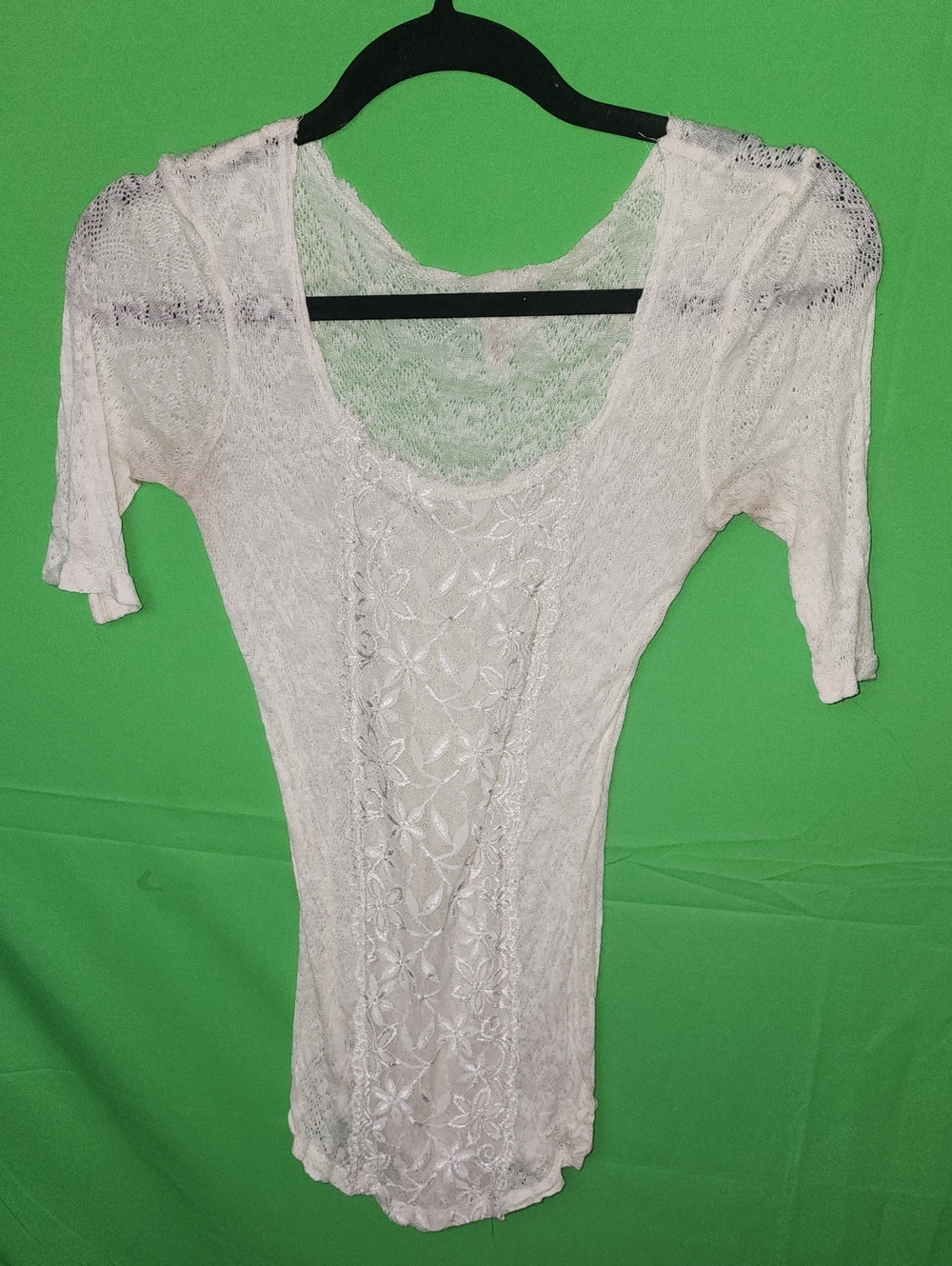 BKE White Floral Lace Scoop Neck Top Short Sleeve Size M RN 75720
